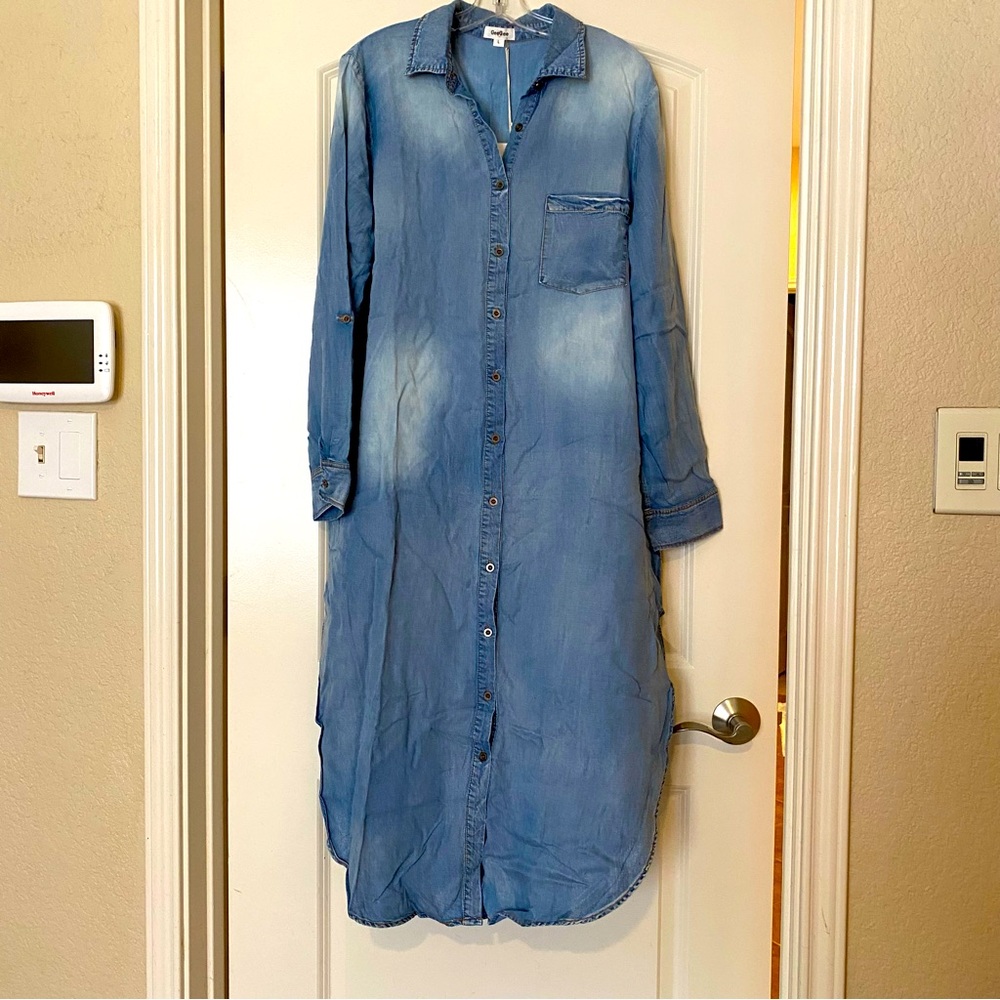 NWT Gee Gee Chambray shirt dress
